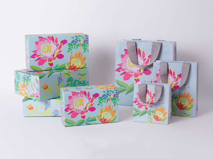 Gift wrapping gift box