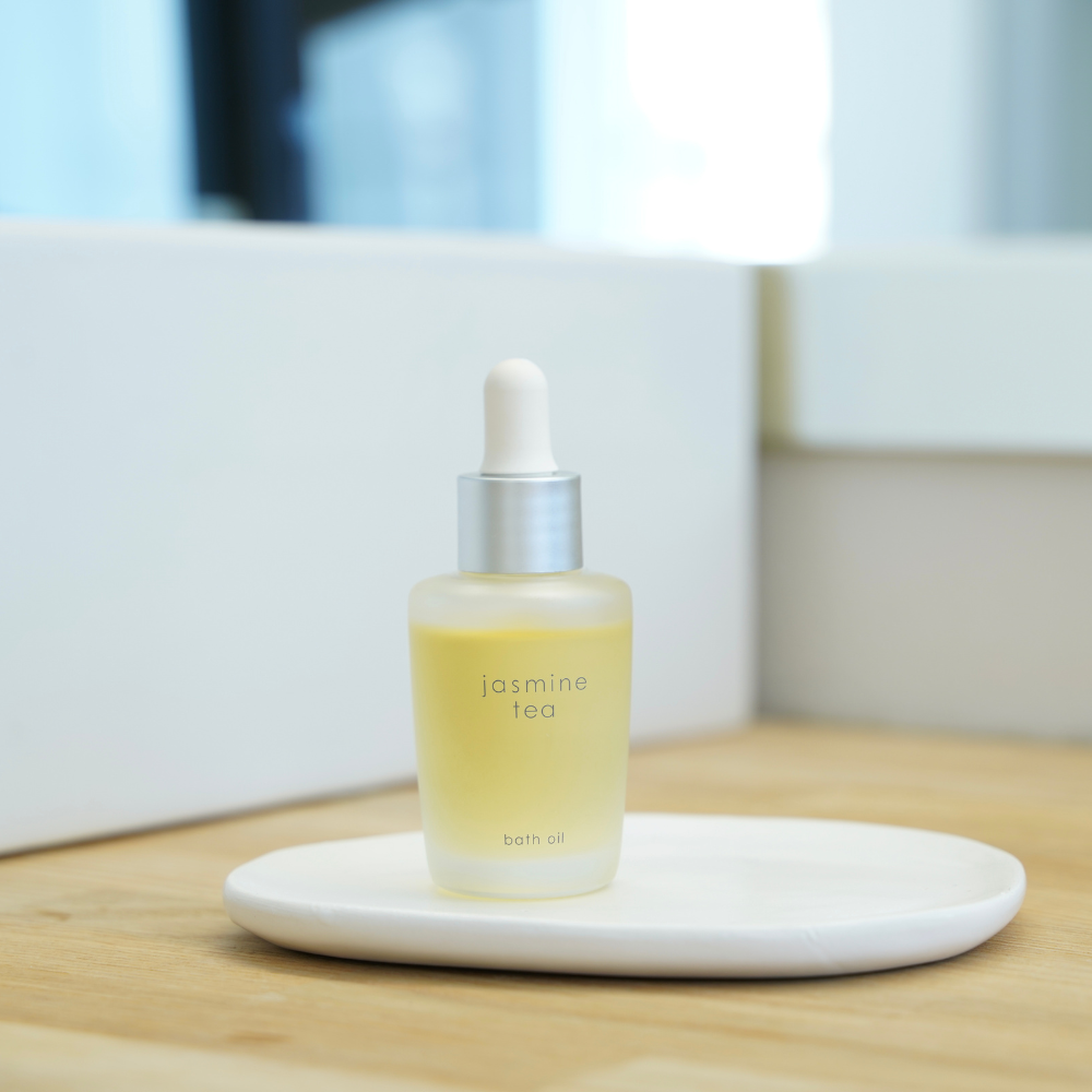 ☆miu☆さん専用 Wote Jasmine エッセンシャルオイル ☆miu☆さん専用 ☆miu☆さん専用 Wote Jasmine エッセンシャルオイル ☆miu☆さん専用