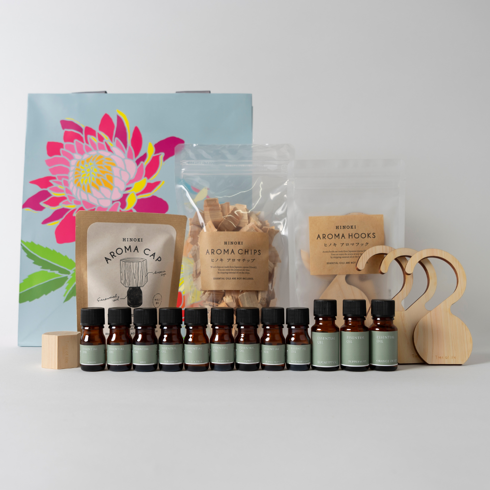 2026年 10,000円福袋-ヒノキで香り広がるアロマセット｜精油12種お試し オンライン限定